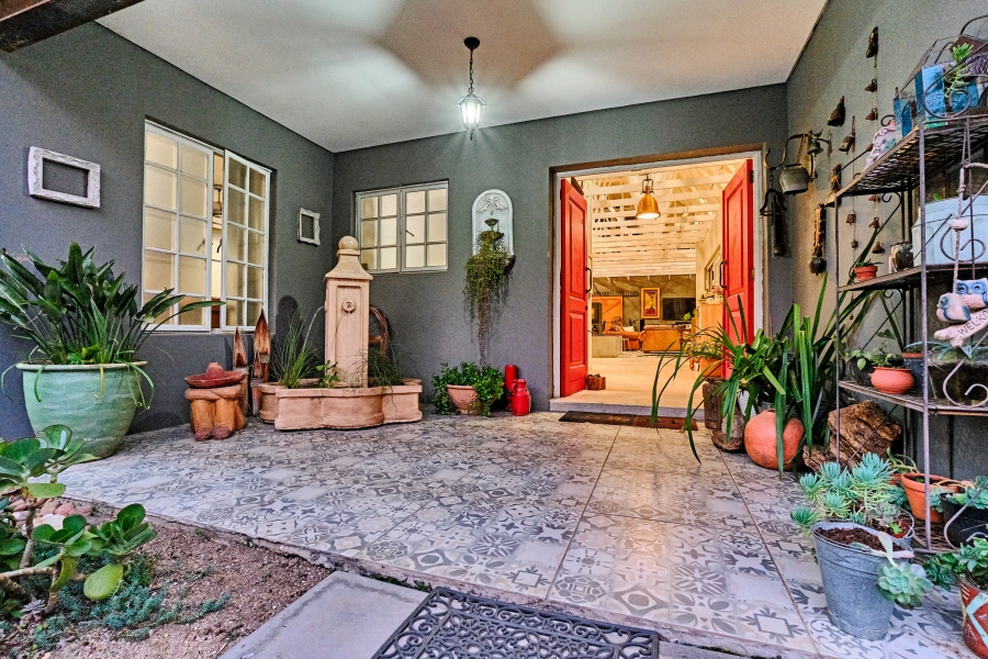 5 Bedroom Property for Sale in Glenferness Gauteng