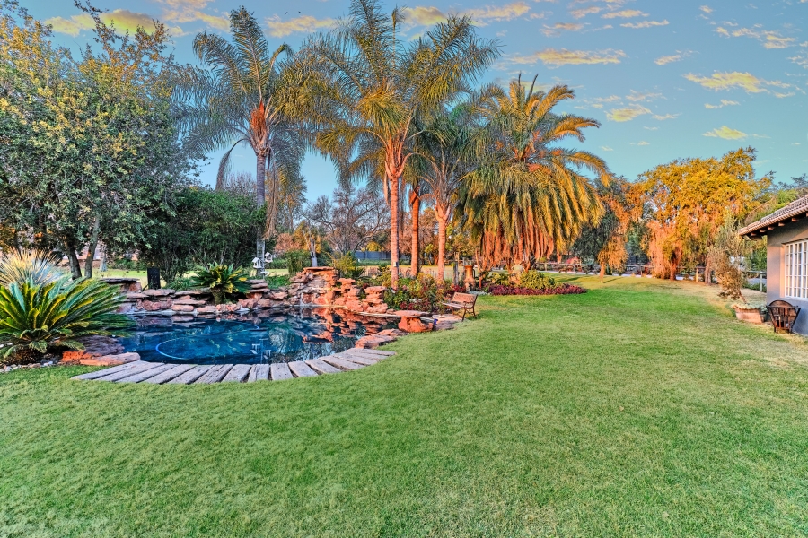 5 Bedroom Property for Sale in Glenferness Gauteng