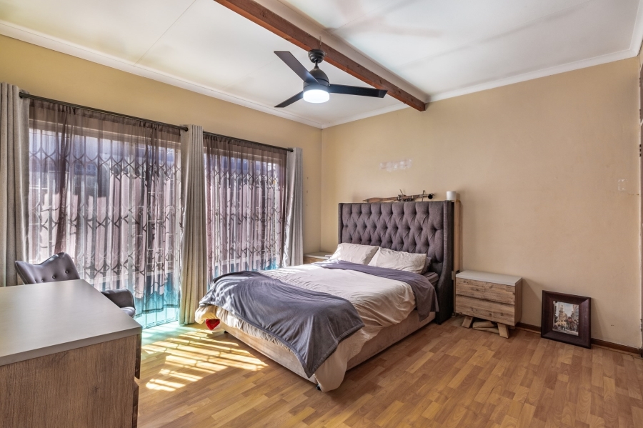 3 Bedroom Property for Sale in Wierda Park Gauteng