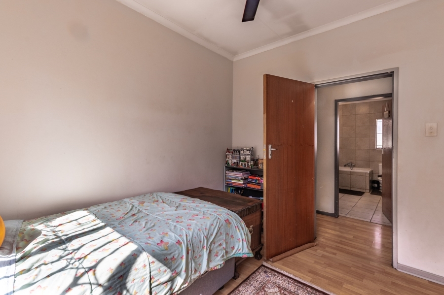 3 Bedroom Property for Sale in Wierda Park Gauteng