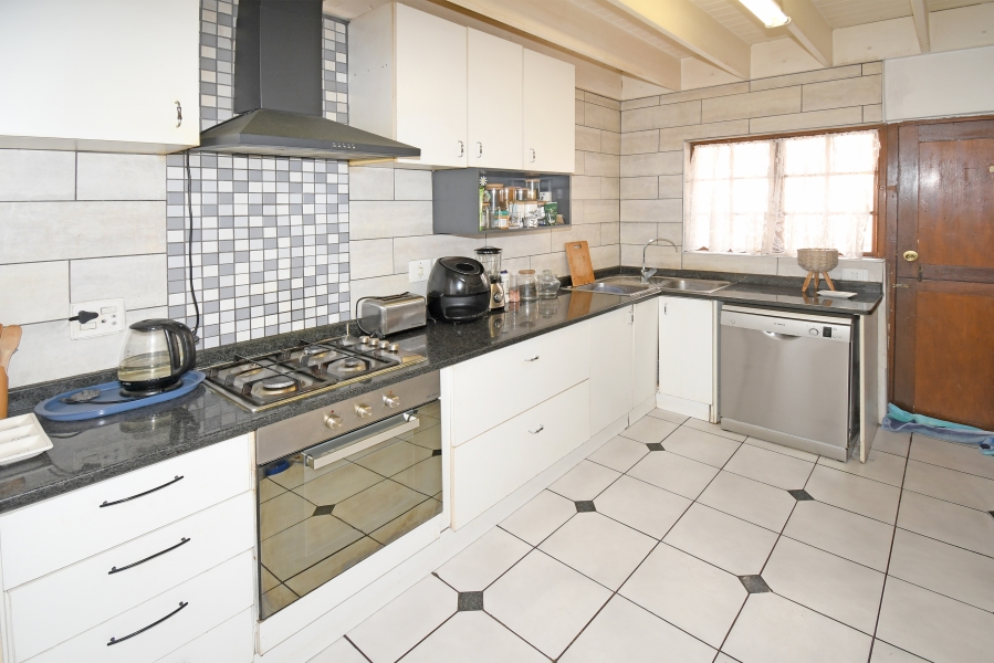 2 Bedroom Property for Sale in Northwold Gauteng