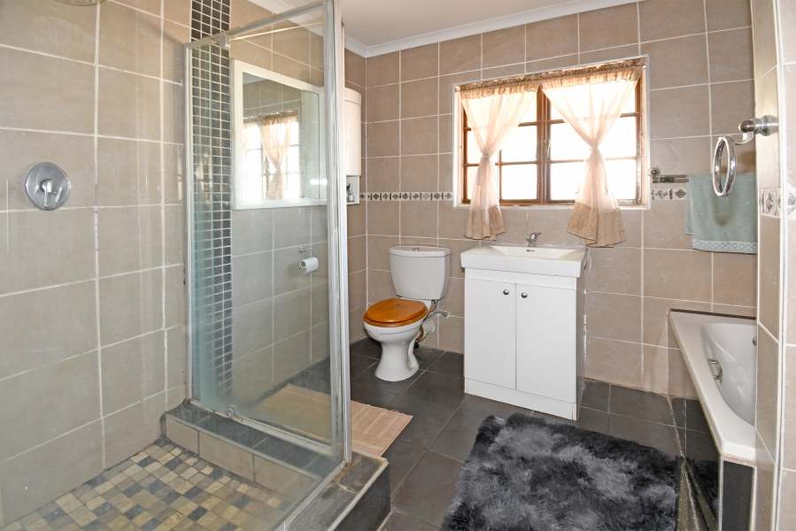 2 Bedroom Property for Sale in Northwold Gauteng
