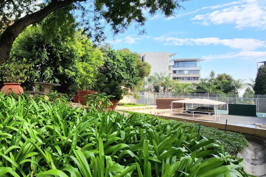 To Let 2 Bedroom Property for Rent in Sandown Gauteng