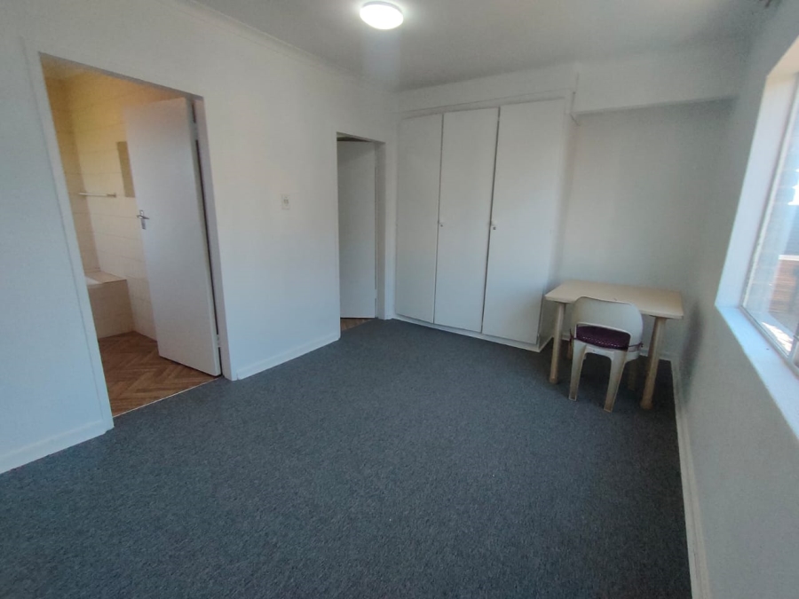 To Let 1 Bedroom Property for Rent in Linden Gauteng