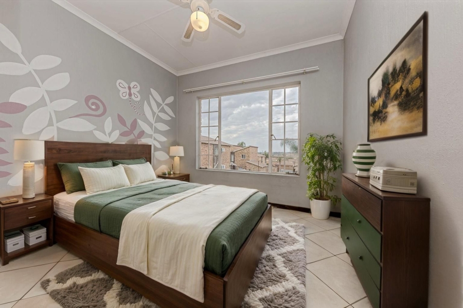 3 Bedroom Property for Sale in Willowbrook Gauteng