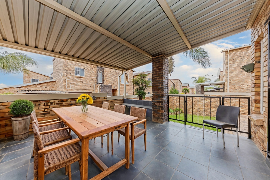 3 Bedroom Property for Sale in Willowbrook Gauteng