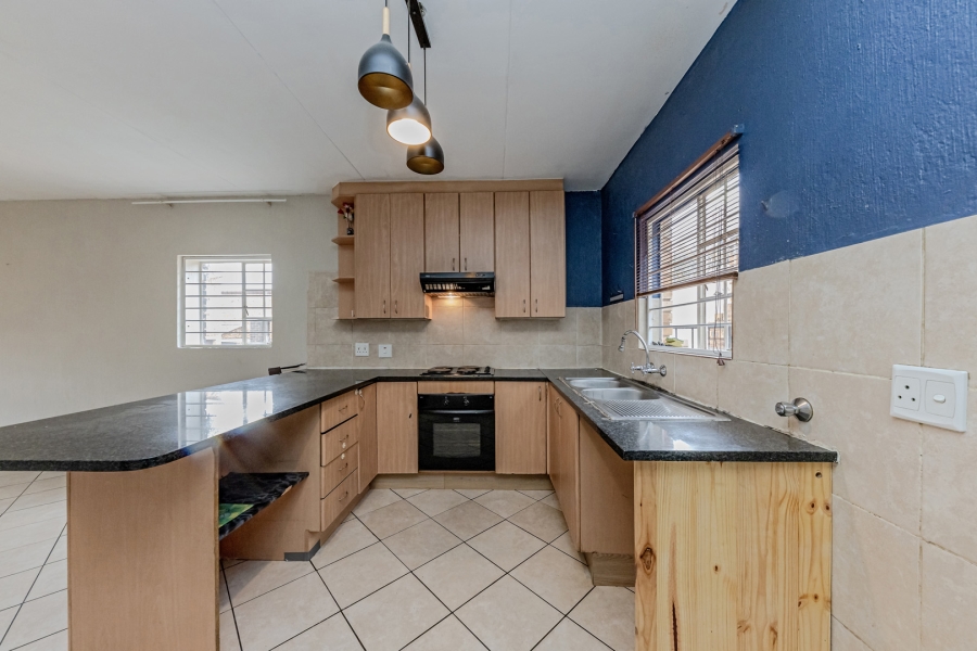 3 Bedroom Property for Sale in Willowbrook Gauteng
