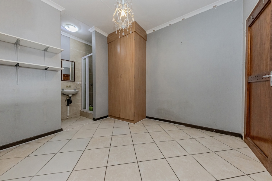 3 Bedroom Property for Sale in Willowbrook Gauteng