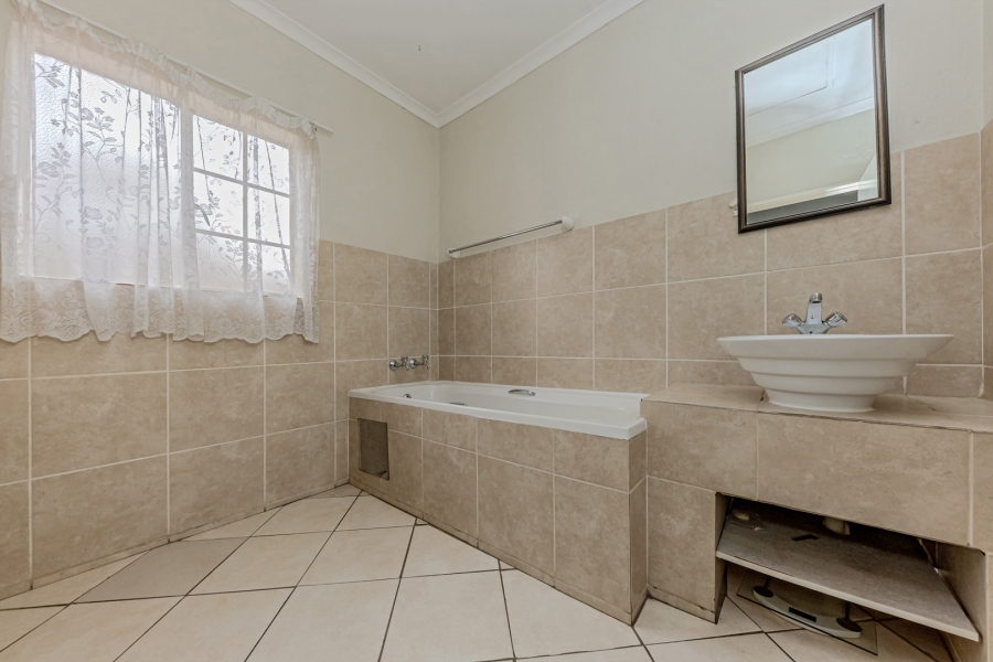 3 Bedroom Property for Sale in Willowbrook Gauteng