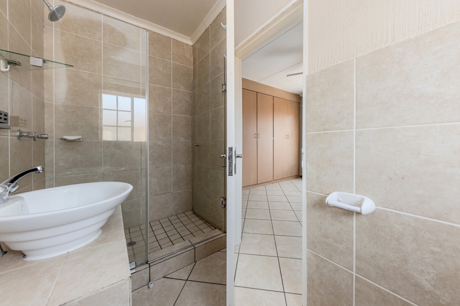 3 Bedroom Property for Sale in Willowbrook Gauteng