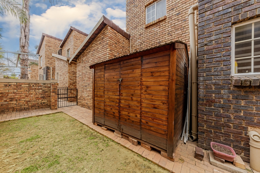 3 Bedroom Property for Sale in Willowbrook Gauteng
