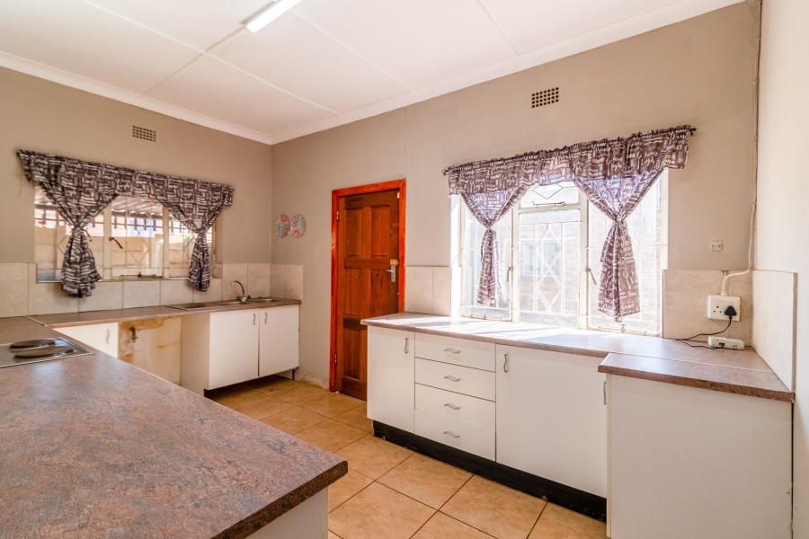 4 Bedroom Property for Sale in Selwyn Gauteng