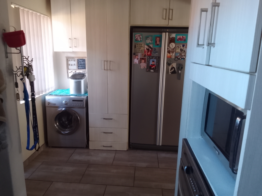 2 Bedroom Property for Sale in Kilner Park Gauteng