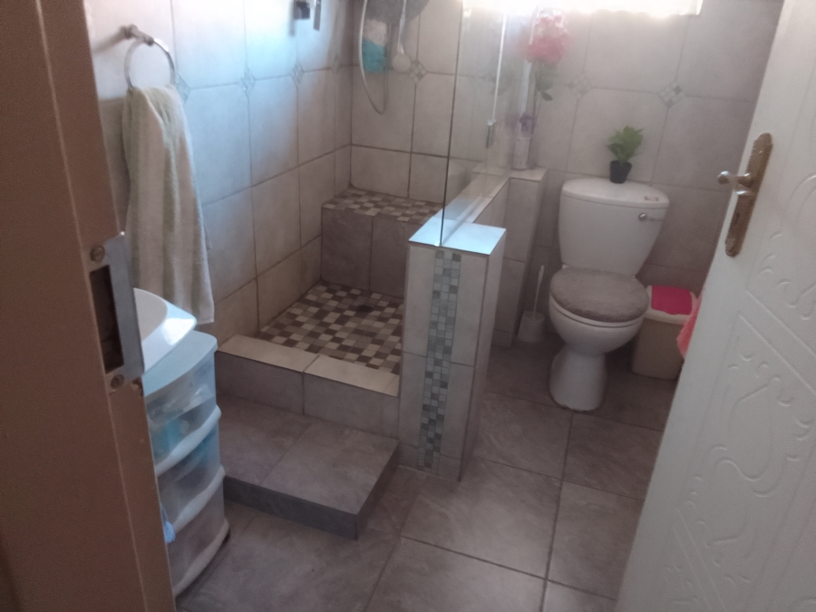 2 Bedroom Property for Sale in Kilner Park Gauteng