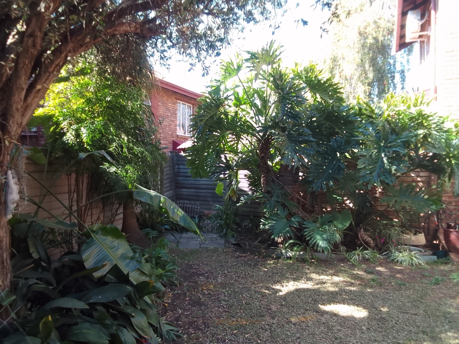 2 Bedroom Property for Sale in Kilner Park Gauteng