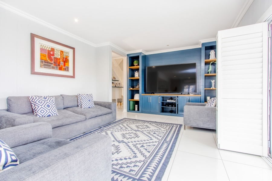 5 Bedroom Property for Sale in Dainfern Golf Estate Gauteng