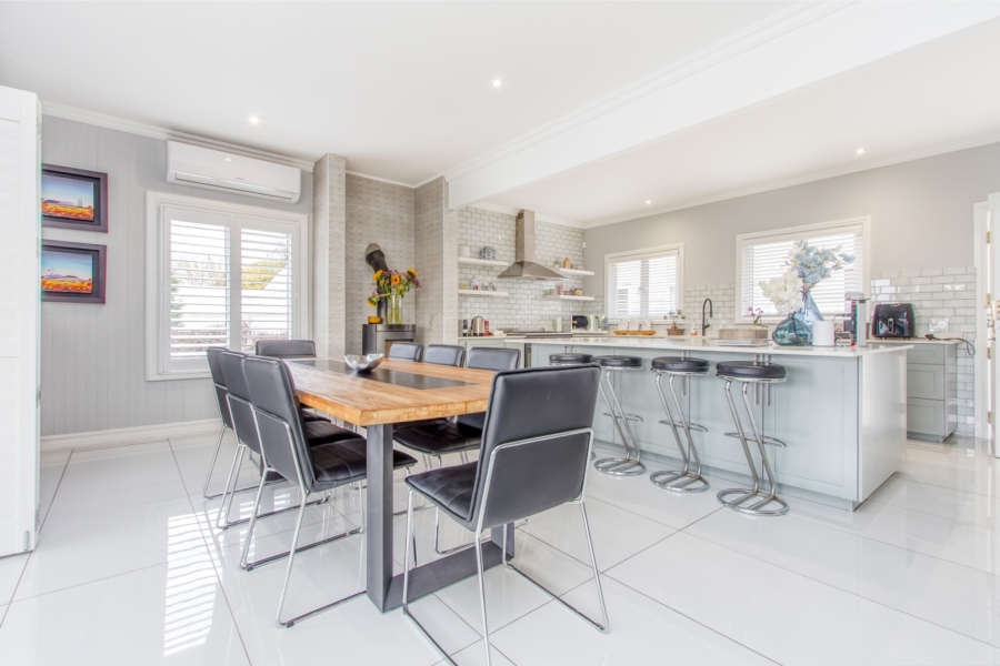 5 Bedroom Property for Sale in Dainfern Golf Estate Gauteng