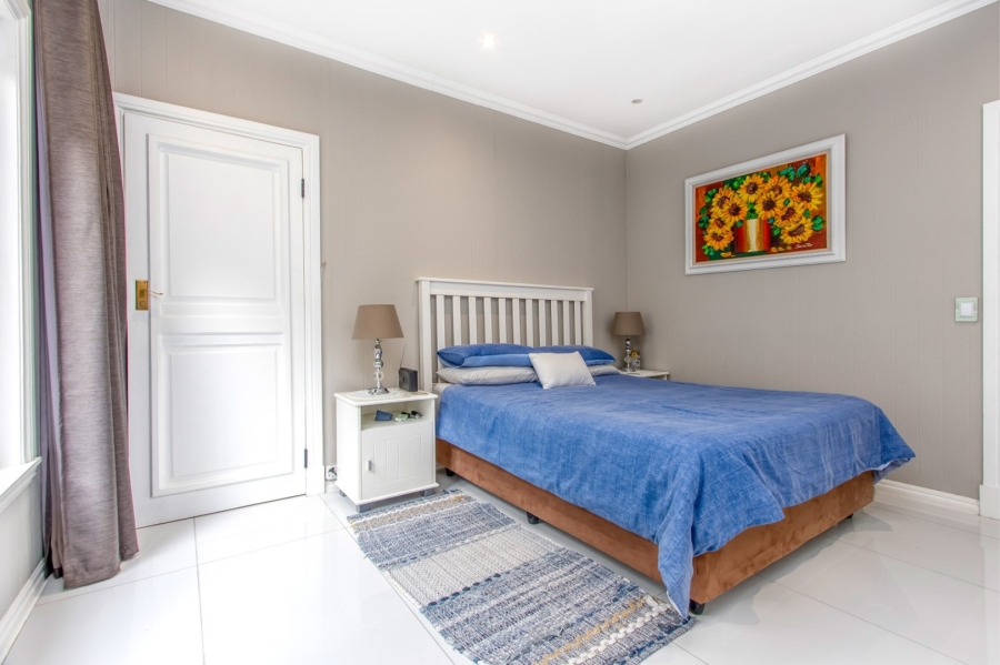 5 Bedroom Property for Sale in Dainfern Golf Estate Gauteng