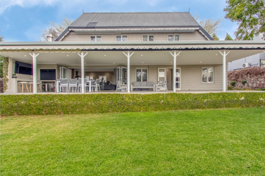 5 Bedroom Property for Sale in Dainfern Golf Estate Gauteng