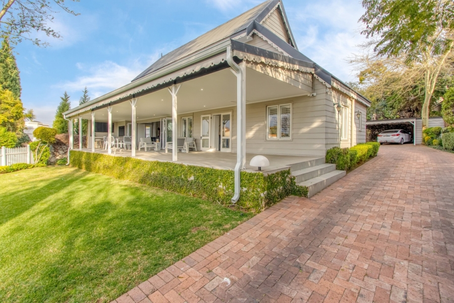 5 Bedroom Property for Sale in Dainfern Golf Estate Gauteng