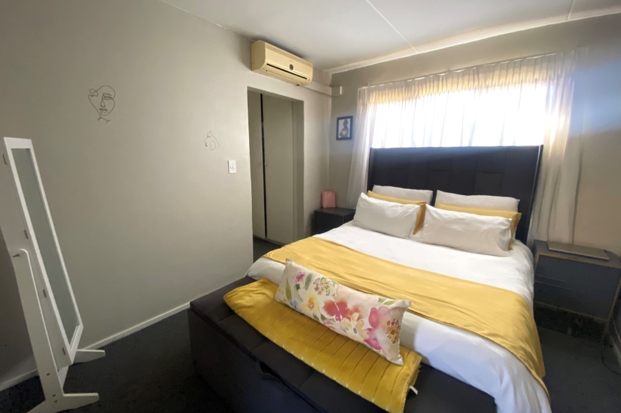 3 Bedroom Property for Sale in Bromhof Gauteng
