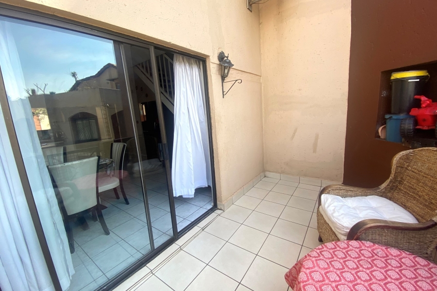3 Bedroom Property for Sale in Bromhof Gauteng