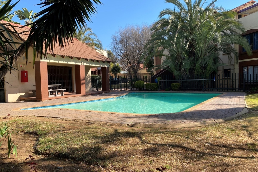 3 Bedroom Property for Sale in Bromhof Gauteng