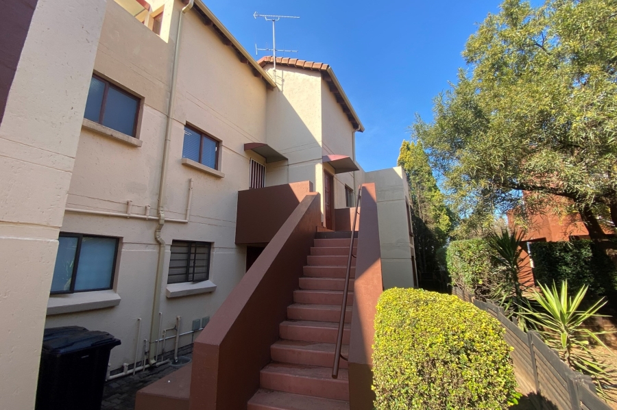 3 Bedroom Property for Sale in Bromhof Gauteng