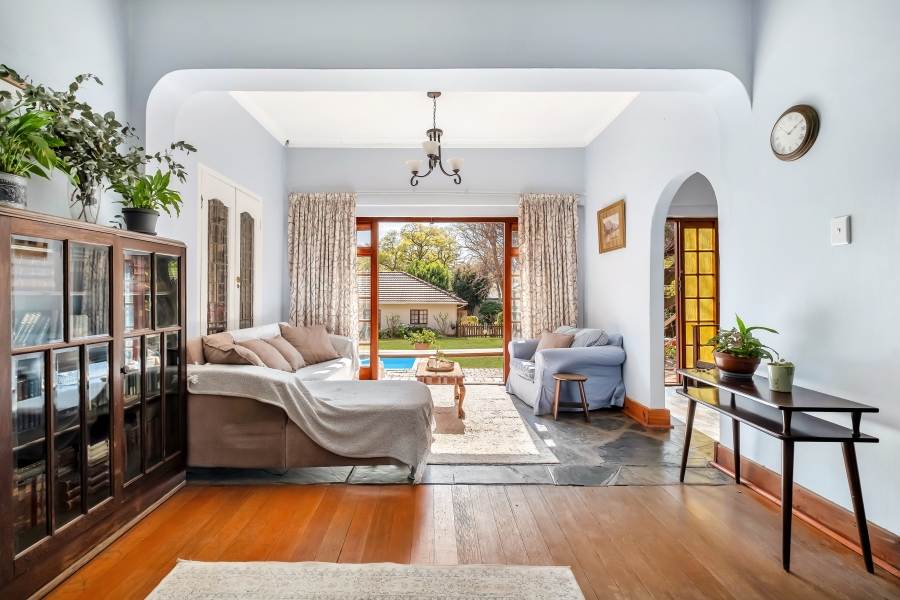 4 Bedroom Property for Sale in Saxonwold Gauteng