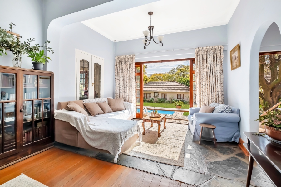4 Bedroom Property for Sale in Saxonwold Gauteng