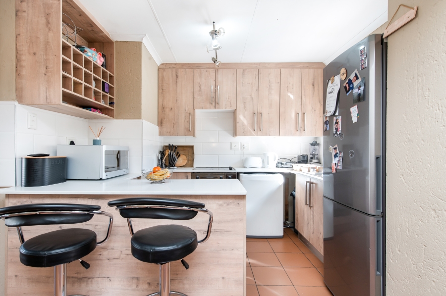 1 Bedroom Property for Sale in Paulshof Gauteng