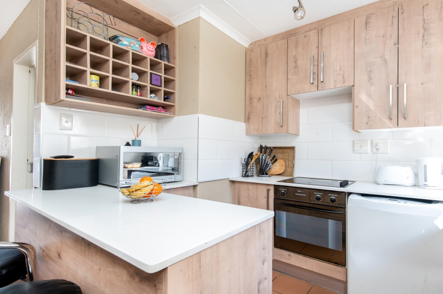 1 Bedroom Property for Sale in Paulshof Gauteng