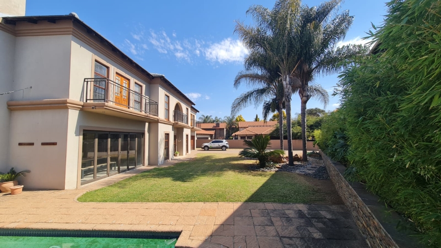 5 Bedroom Property for Sale in Willow Acres Gauteng
