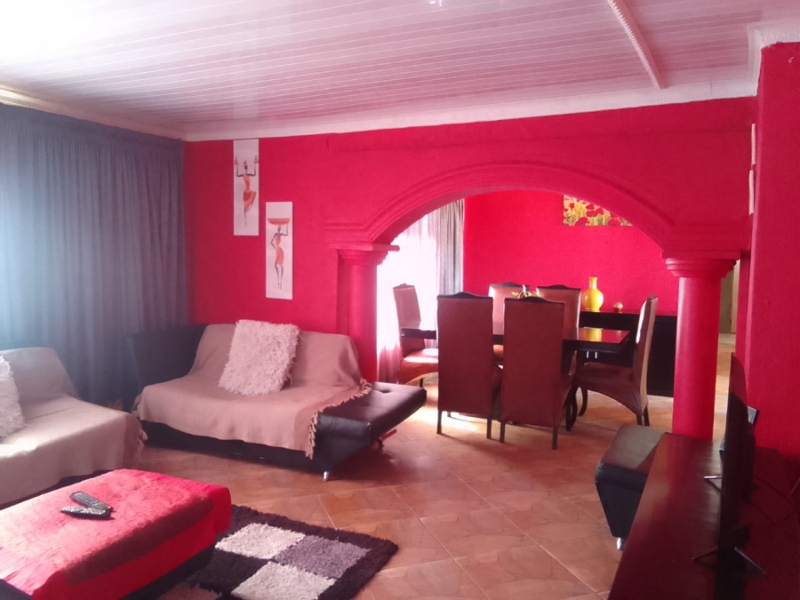 3 Bedroom Property for Sale in Lotus Gardens Gauteng