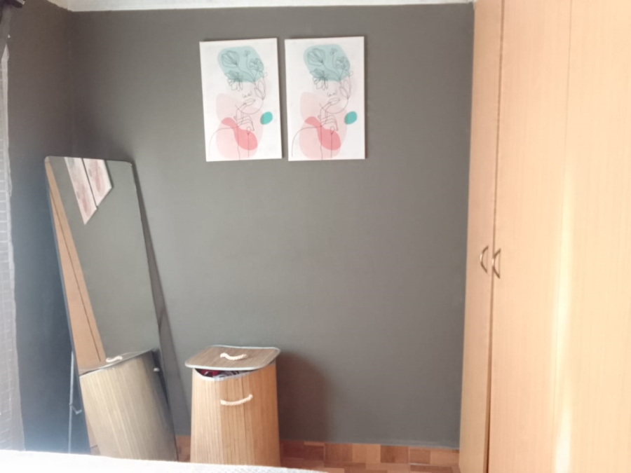 3 Bedroom Property for Sale in Lotus Gardens Gauteng