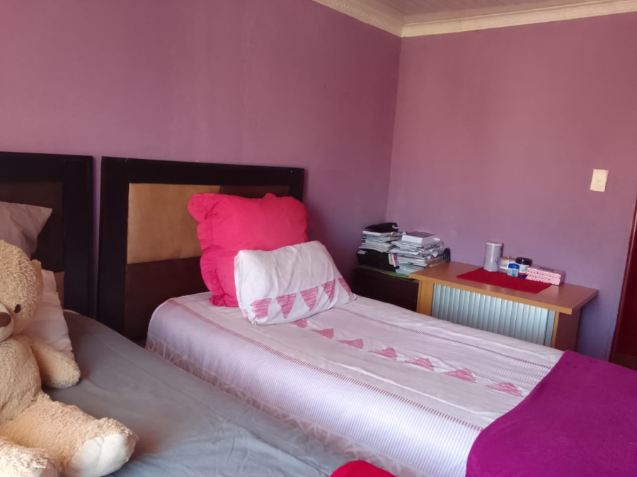 3 Bedroom Property for Sale in Lotus Gardens Gauteng