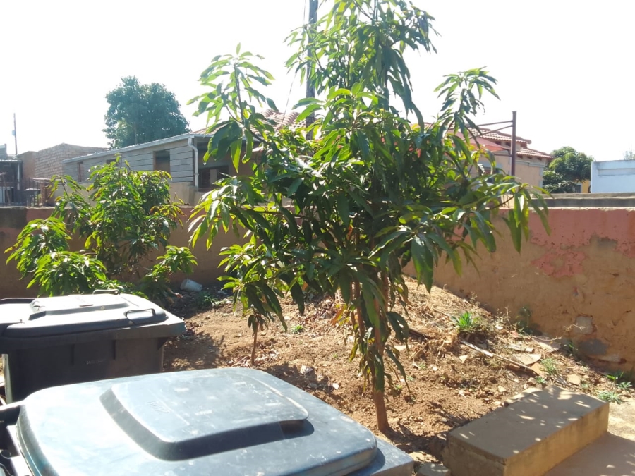 3 Bedroom Property for Sale in Lotus Gardens Gauteng