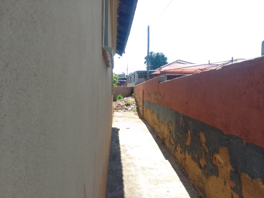 3 Bedroom Property for Sale in Lotus Gardens Gauteng