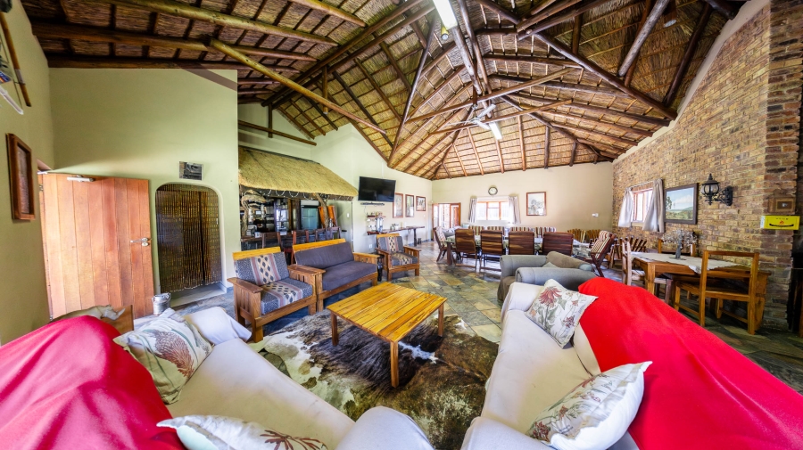 7 Bedroom Property for Sale in Eldoraigne Gauteng