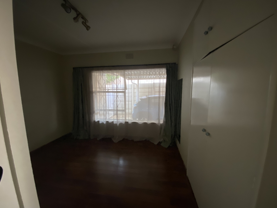 4 Bedroom Property for Sale in Farrarmere Gauteng