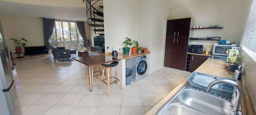 2 Bedroom Property for Sale in Melville Gauteng