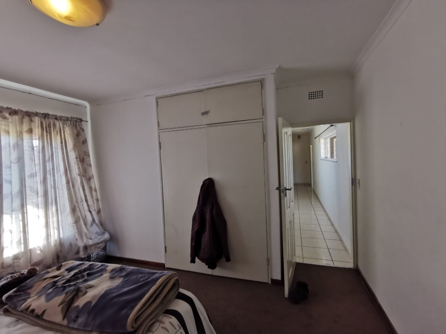 3 Bedroom Property for Sale in Brackenhurst Gauteng