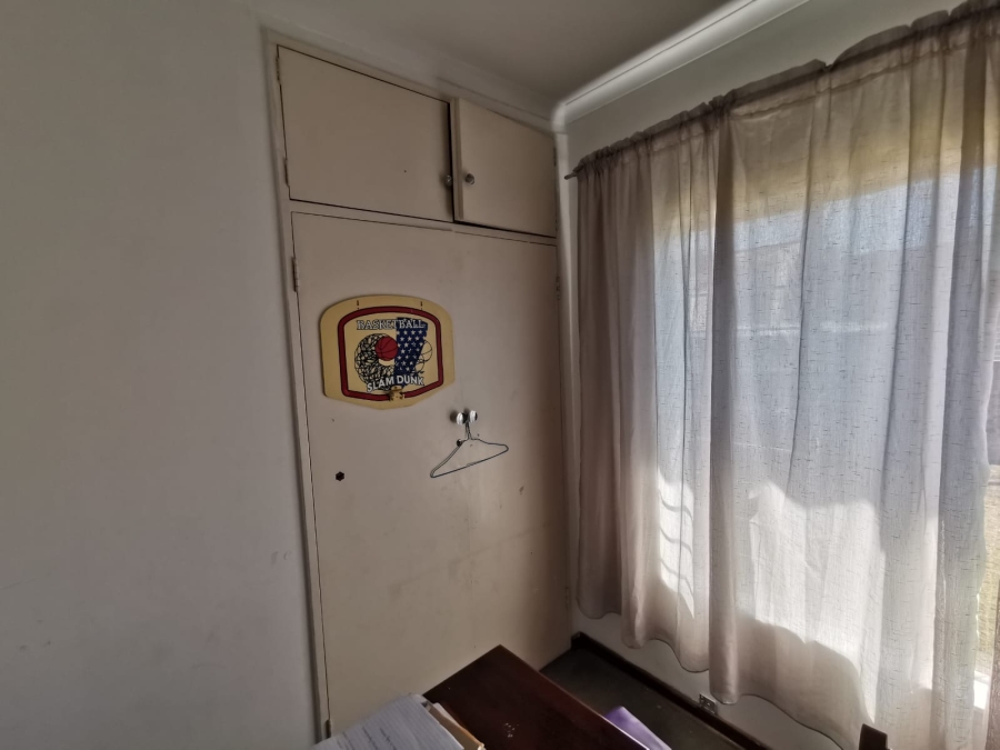 3 Bedroom Property for Sale in Brackenhurst Gauteng
