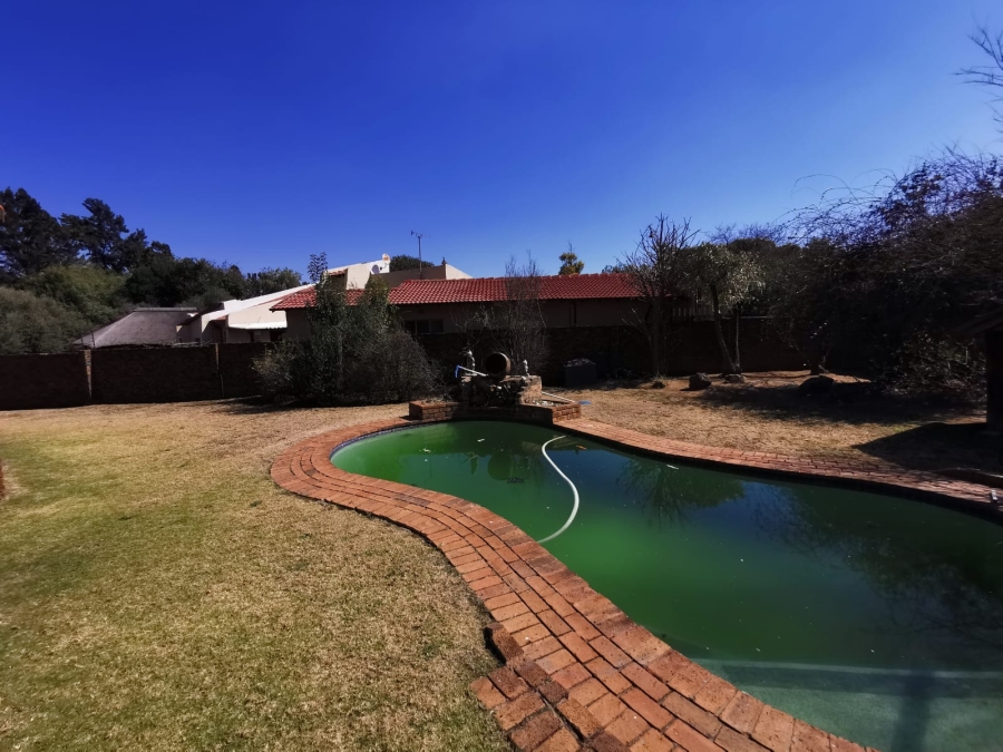 3 Bedroom Property for Sale in Brackenhurst Gauteng