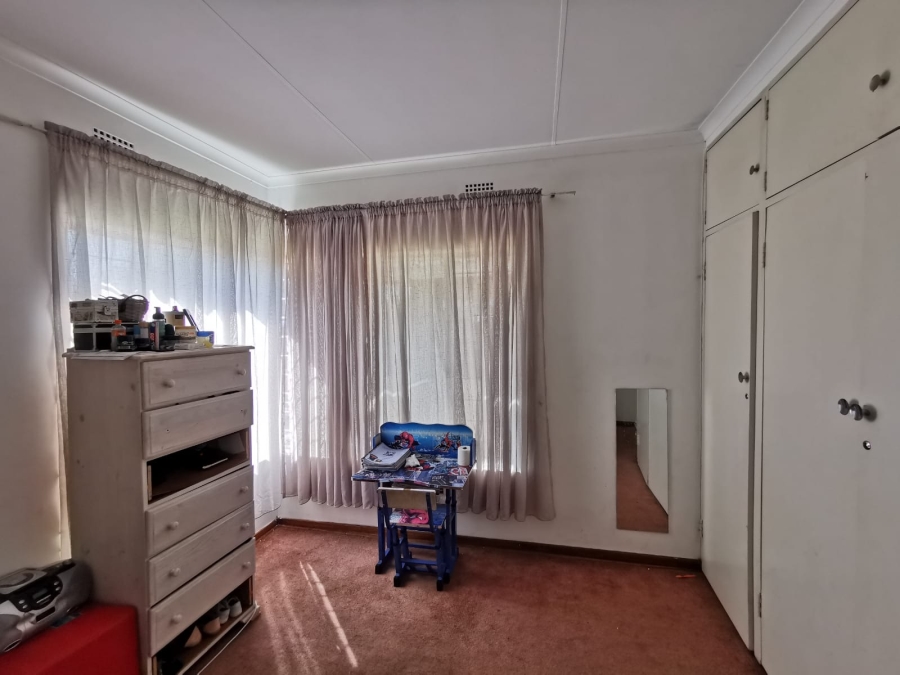3 Bedroom Property for Sale in Brackenhurst Gauteng