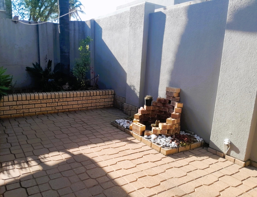 2 Bedroom Property for Sale in President Park Gauteng