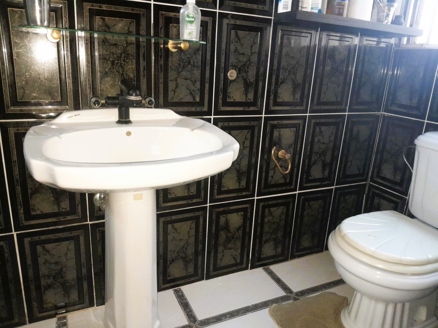 2 Bedroom Property for Sale in President Park Gauteng
