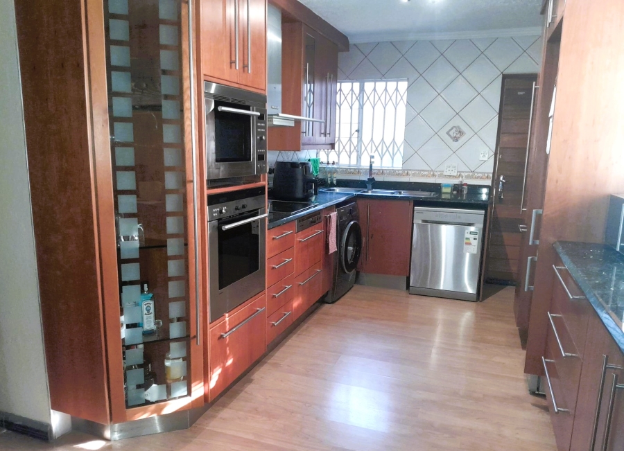 2 Bedroom Property for Sale in President Park Gauteng