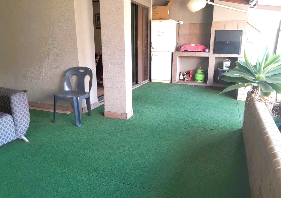 2 Bedroom Property for Sale in President Park Gauteng