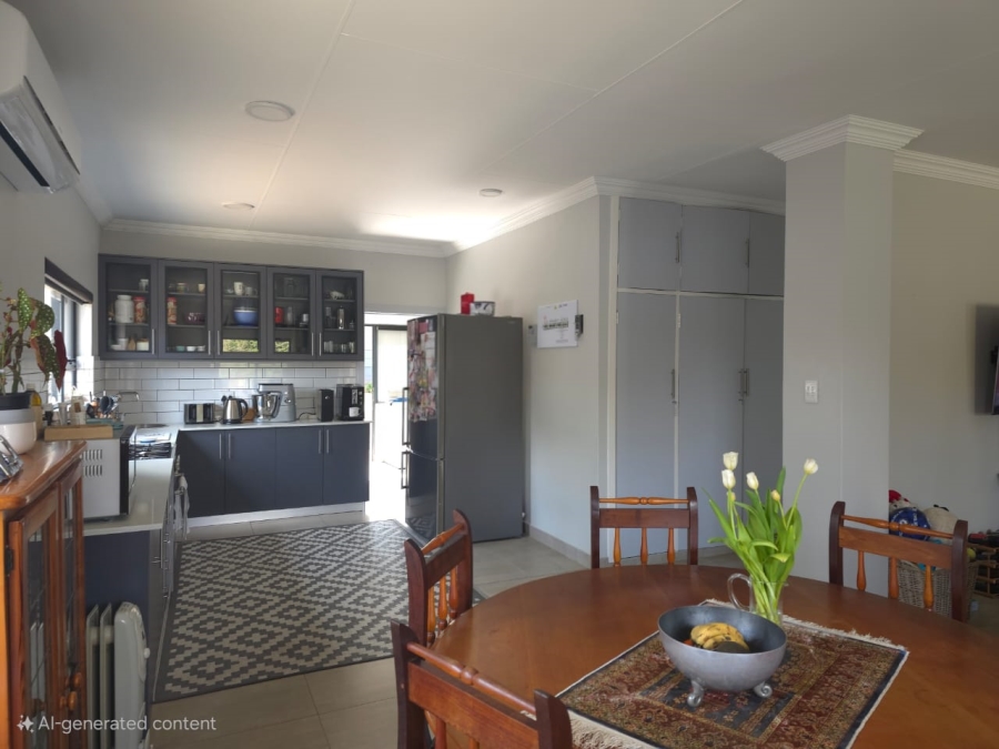 3 Bedroom Property for Sale in Waverley Gauteng